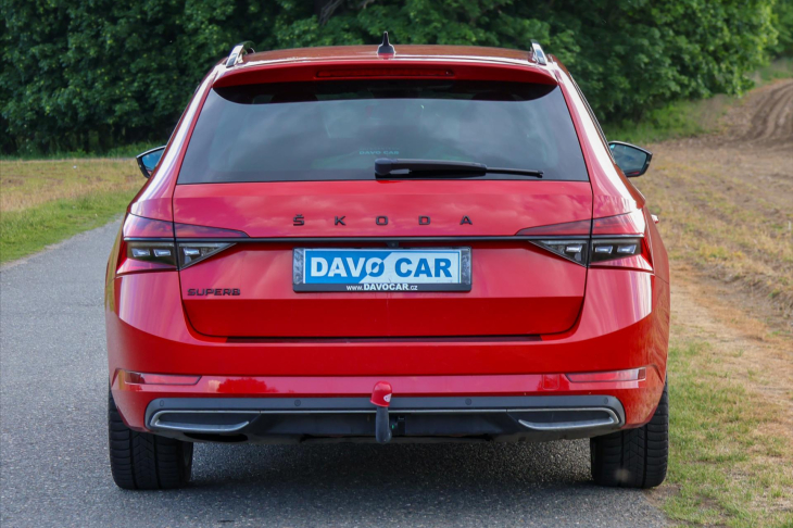 Škoda Superb 2,0 TDI DSG Sportline LED DPH
