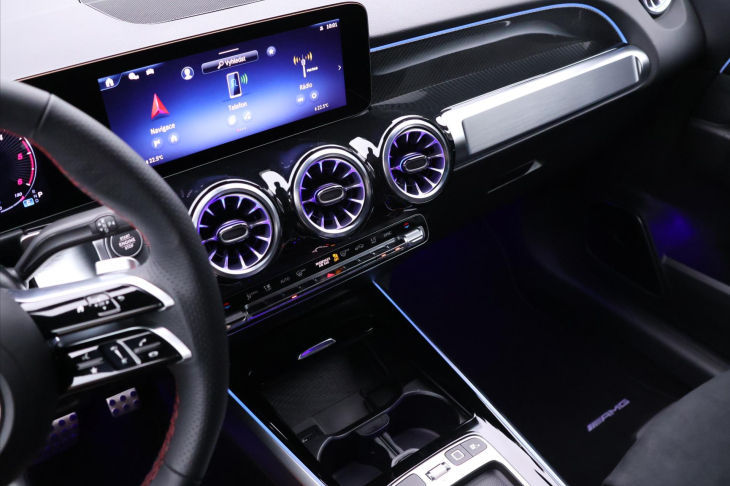 Mercedes-Benz GLB 2,0 200d 4MATIC AMG Premium