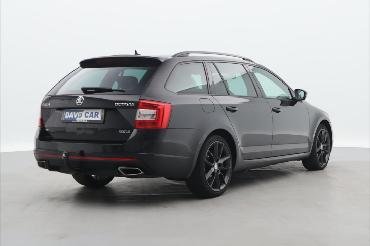 Škoda Octavia 2,0 TDi 4x4 DSG RS CZ