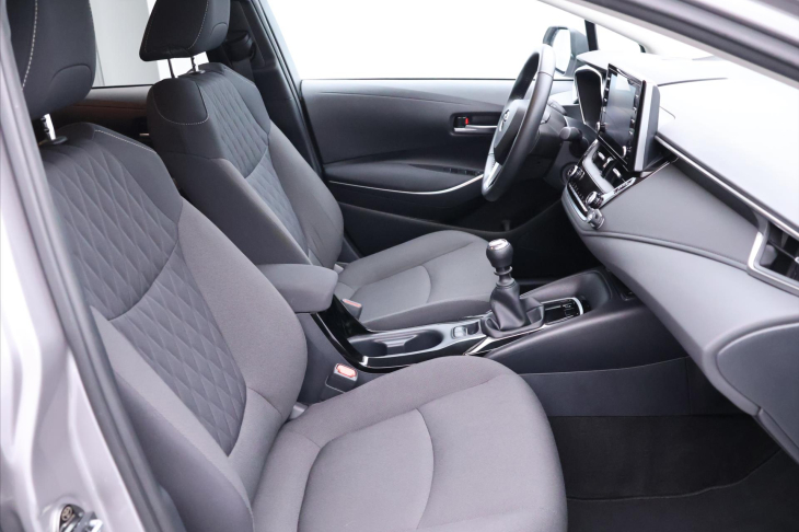 Toyota Corolla 1,6 i 97 kW CZ 45'521 Km