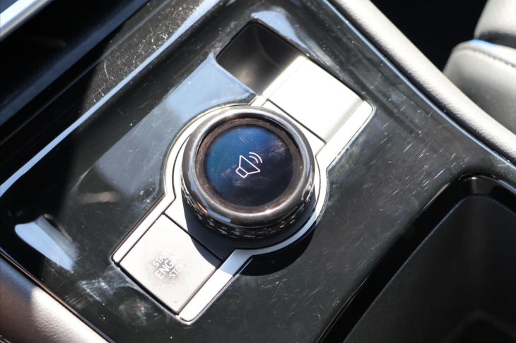 Volkswagen Tiguan 2,0 TDI 142kW DSG R-Line DPH