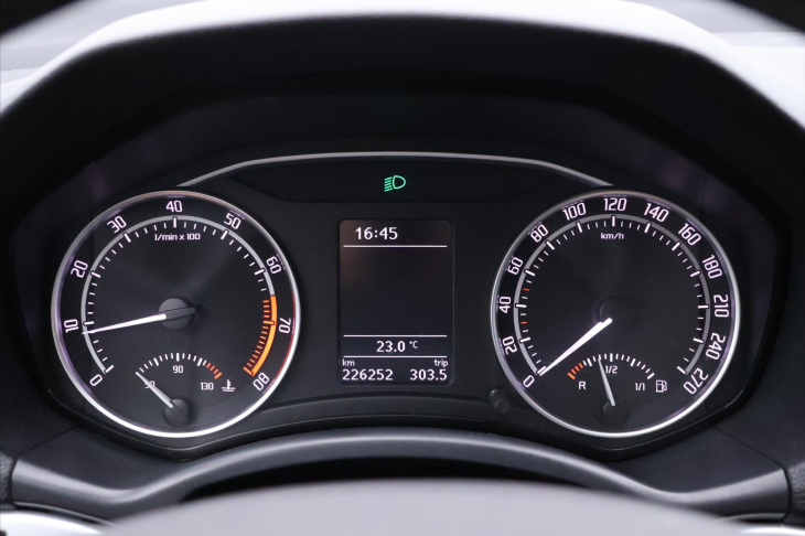 Škoda Octavia 2,0 TSI 147kW Serv.Kniha RS