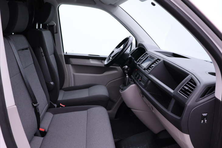 Volkswagen Transporter 2,0 TDI 110kW Long Tažné