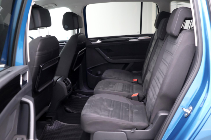 Volkswagen Touran 1,4 TSI 110 kW DSG Highline CZ
