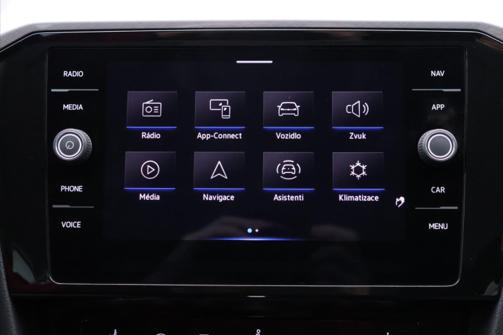 Volkswagen Passat 2,0 TDI 110kW DSG Matrix DPH