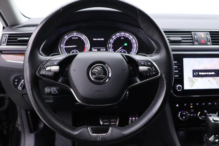 Škoda Superb 2,0 TDI 147kW 4x4 Scout DPH