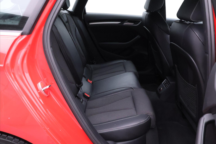 Audi A3 2,0 TDI 110kW Quattro CZ