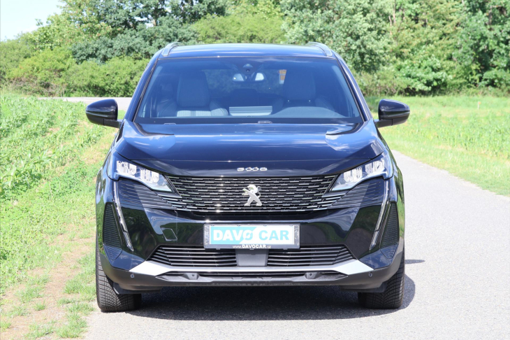 Peugeot 5008 1,2 PT Aut. Allure 7-Míst DPH