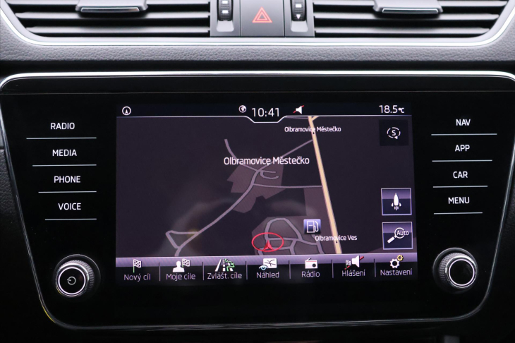 Škoda Superb 2,0 TDI 110kW Style Combi DPH