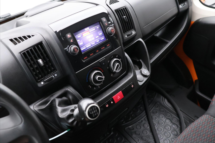 Peugeot Boxer 2,2 HDI 103kW L3H3 Tažné DPH