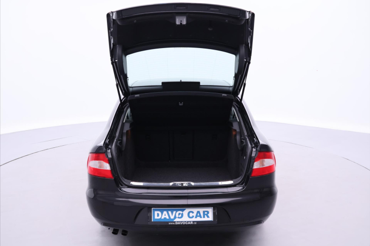 Škoda Superb 1,4 TSI Elegance Navi 1.Maj.