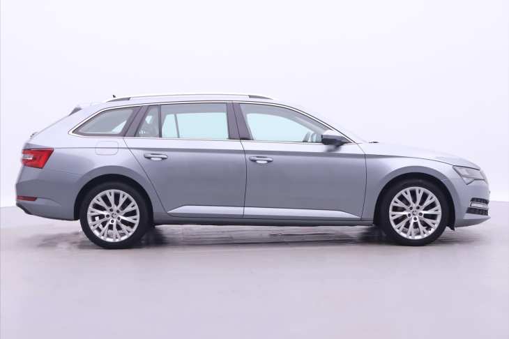 Škoda Superb 2,0 TDI DSG 4x4 CZ Style DPH