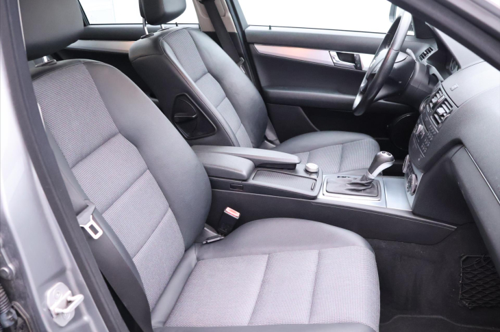 Mercedes-Benz Třídy C 3,0 280 170kW 4M Avantgarde