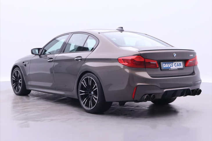BMW M5 4,4 V8 441kW xDrive Individual DPH CZ
