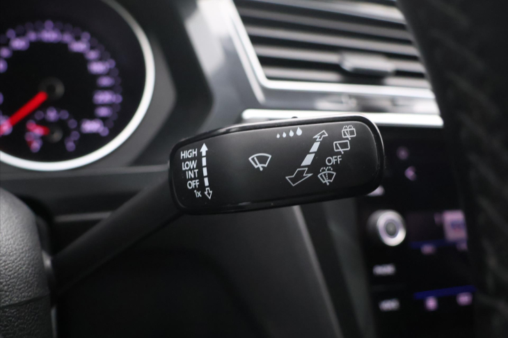 Volkswagen Tiguan 2,0 TDI Webasto Tažné 1.Maj.