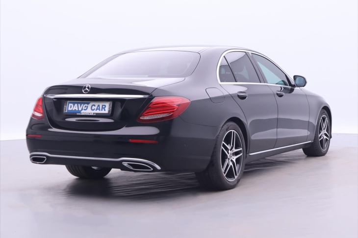 Mercedes-Benz Třídy E 2,0 220d 143kW Aut. CZ