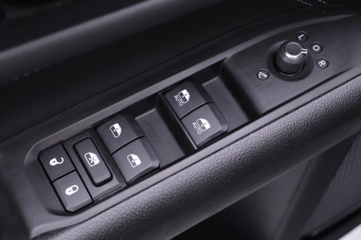 Jeep Compass 1,3 T-GDI Aut. Limited DPH 1.Maj