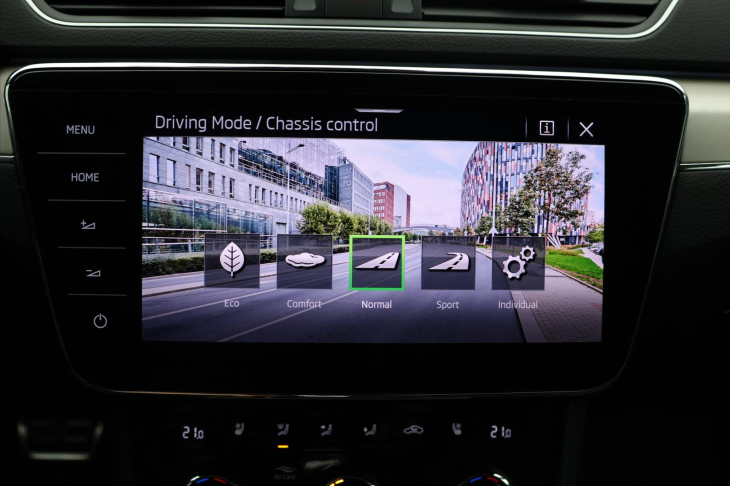 Škoda Superb 2,0 TDI 110kW L&K DSG DPH CZ