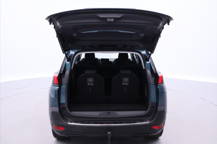 Peugeot 5008 1,5 HDI 96kW Aut. Allure DPH