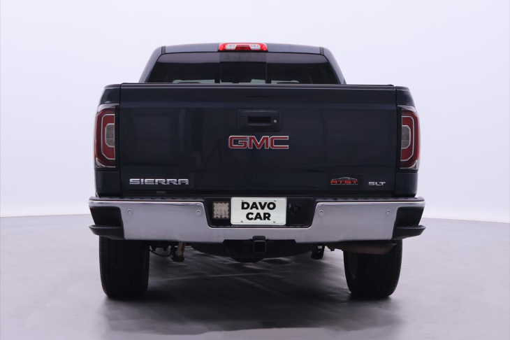 GMC Sierra 5,3 V8 265kW Aut. Kůže