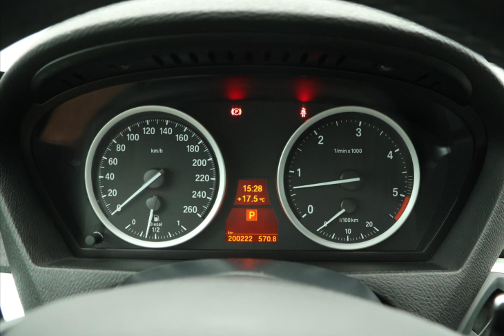 BMW X6 3.0 40d 225kW xDrive Xenon