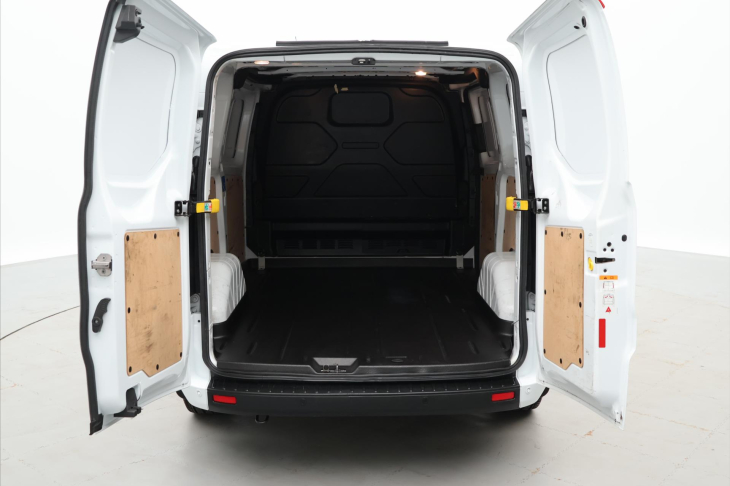 Ford Transit Custom 2,0 TDCi 96kW CZ 1.Maj DPH