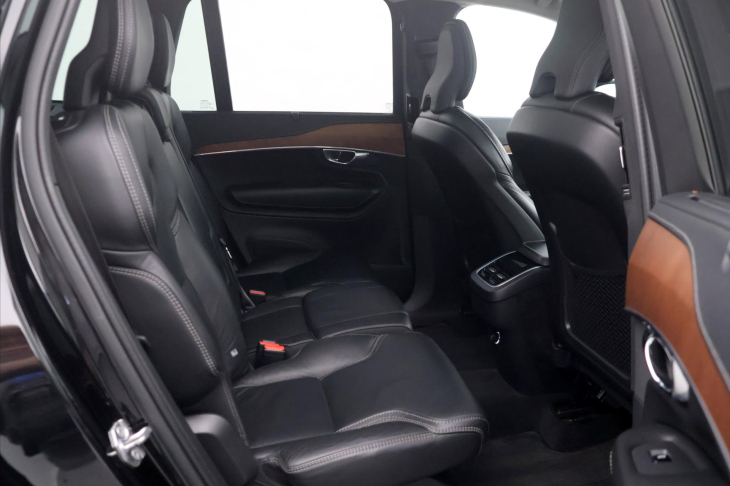 Volvo XC90 2,0 D5 173kW Inscription 4x4 DPH
