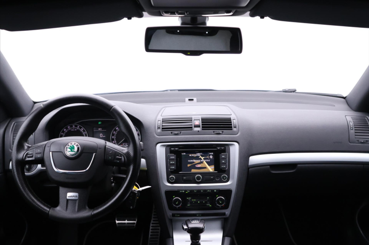 Škoda Octavia 2,0 TDI 125kW DSG Aut.klima RS
