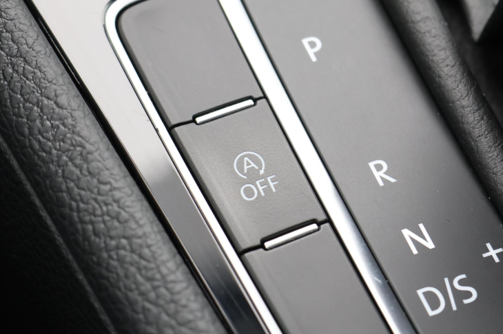 Volkswagen Golf 1,5 TSI 110kW DSG Highline DPH