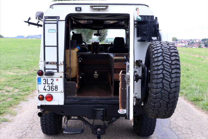 Land Rover Defender 2,5 110 Hard Top