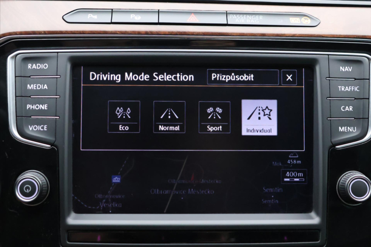 Volkswagen Passat 2.0 TDI 4MOT DSG Highline DPH
