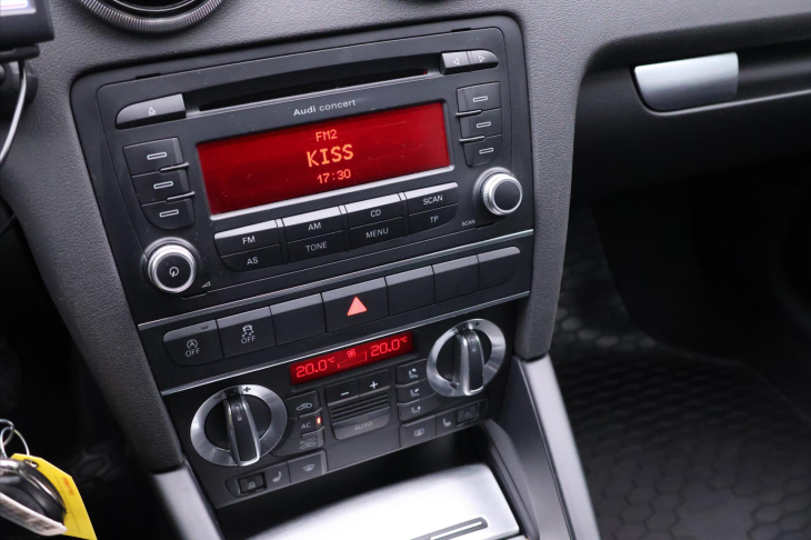 Audi A3 1,4 TFSI 92kW S-Line Xenon