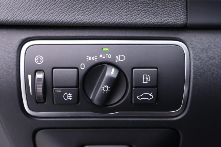 Volvo V60 2,0 Polestar 270kW Aut. DPH