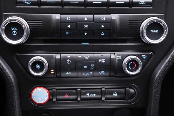 Ford Mustang 5,0 V8 324kW Aut GT FLOWMASTER