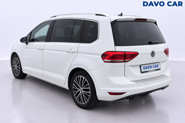 Volkswagen Touran 1,4 TSI DSG Highline 7-Míst