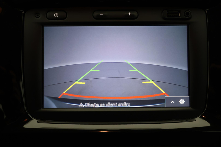 Dacia Spring Comfort Plus 45 Navi