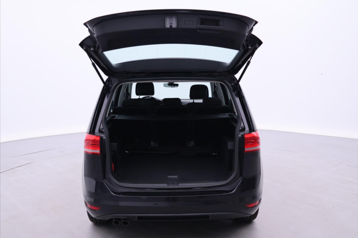 Volkswagen Touran 2,0 TDI 110kW DSG Comfort DPH