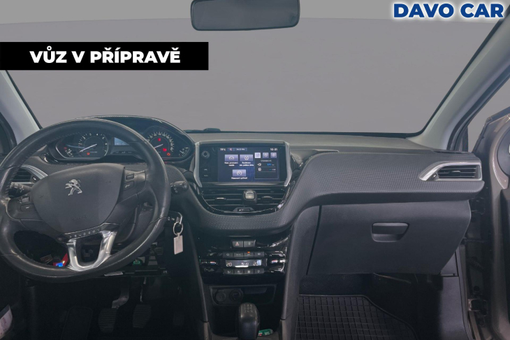Peugeot 2008 1,2 PT 82k CZ Active 2.Maj