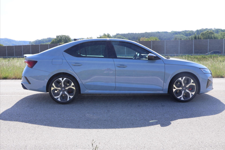 Škoda Octavia 2,0 TSI 195kW DSG RS DPH 1.Maj