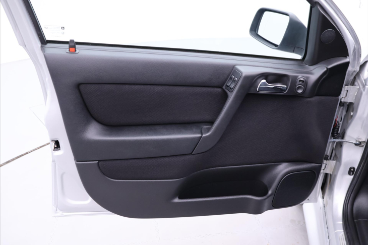 Opel Astra 1,6 16V 74kW CZ