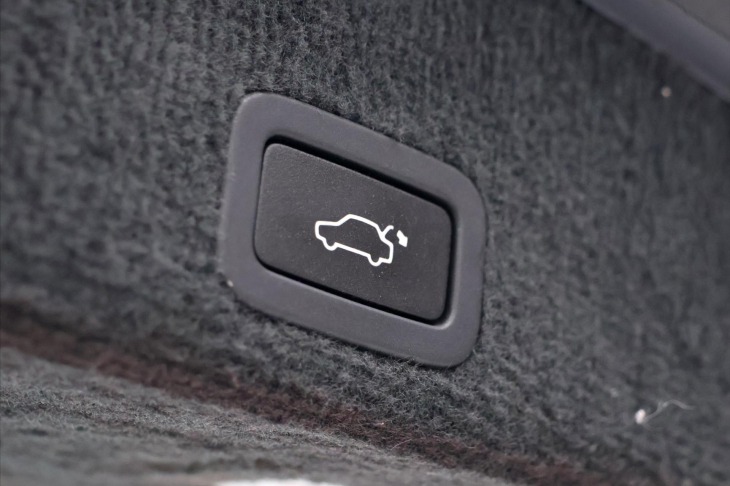 Volvo XC60 2,0 D4 120kW Momentum AUT