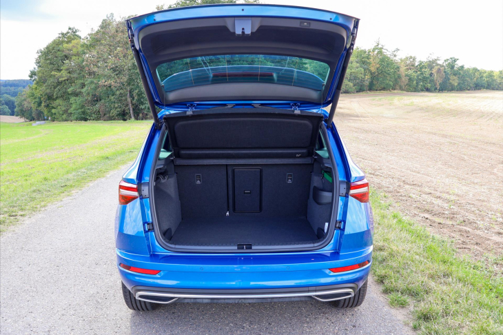 Škoda Karoq 2,0 TDI 4x4 DSG Sportline CZ