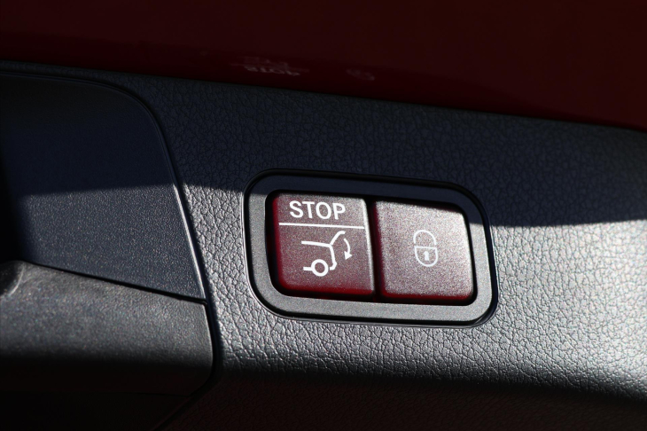 Mercedes-Benz GLB 2,0 200d 4Matic AMG Premium+