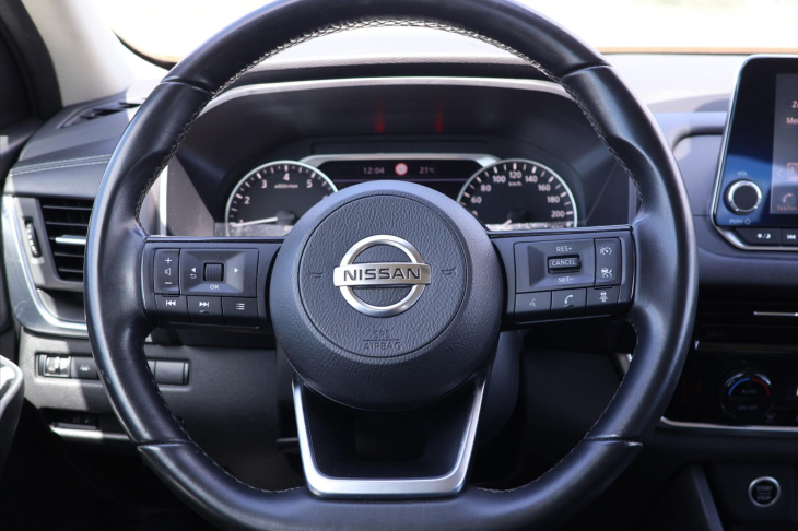 Nissan Qashqai 1,3 DIG-T MHEV Business Tažné