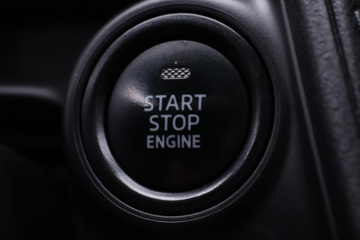 Mazda CX-3 2,0 G121 Revolution Navi Kůže