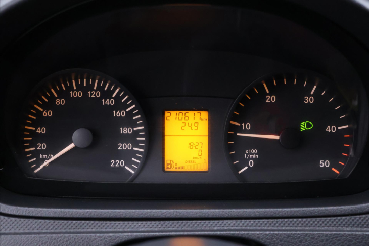 Mercedes-Benz Vito 2,1 CDI 100kW Aut.klima 5-Míst