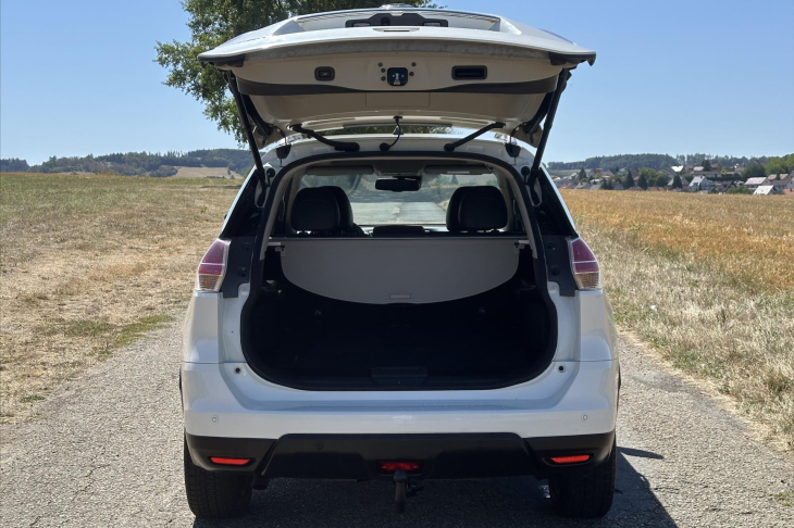 Nissan X-Trail 1,6 dCi 96kw 4WD Kůže Panorama