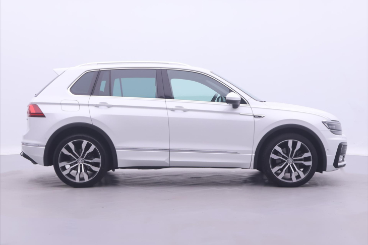 Volkswagen Tiguan 2,0 TSI R-line Highline DSG 4M