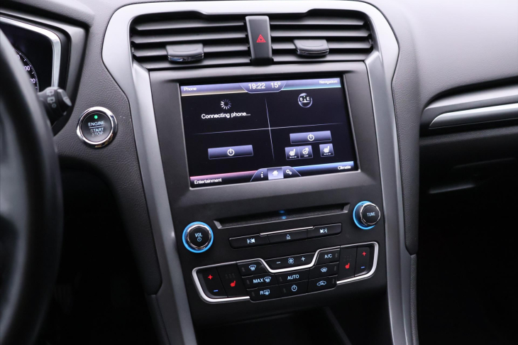 Ford Mondeo 2,0 TDCi 132kW 4x4 CZ Titanium