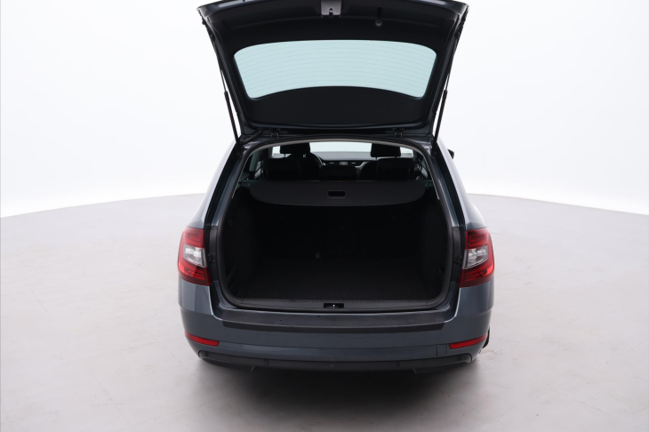 Škoda Octavia 1,6 TDI 85kW Ambition Klima